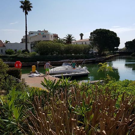Marina Village Saint-Cyprien  Exterior photo